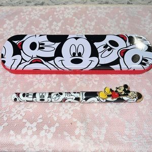 VTG 1997. Disney Mickey Mouse pen/pencil metal tin.